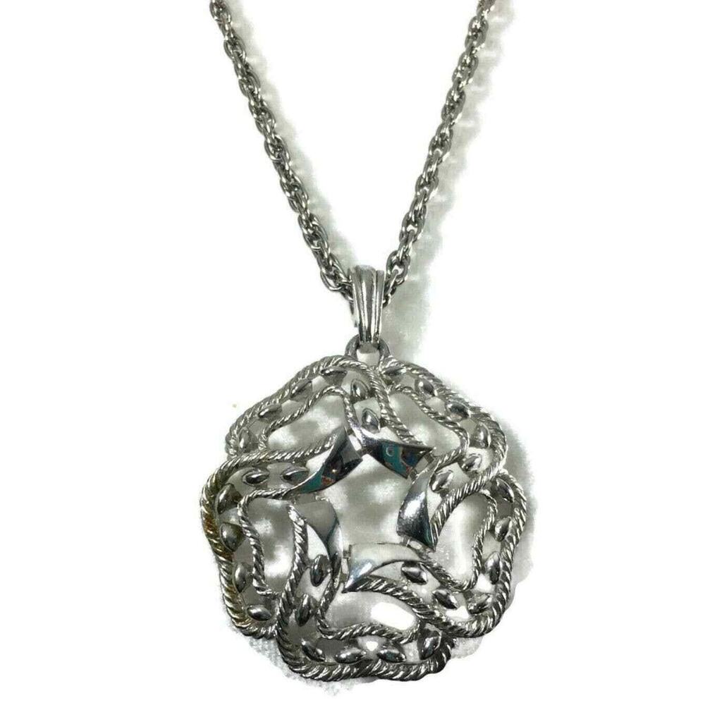 Vintage Trifari Necklace Ornate Medallion Silvertone Chain Womens Jewelry‎ Gift